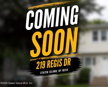 219 Regis Dr