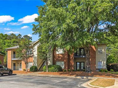 3297 S College St APT B201