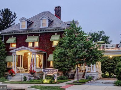 127 E Main St
