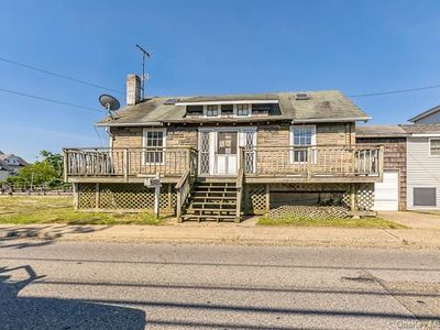 122 Sportsmans Avenue