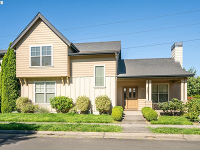 360 Mia Ln