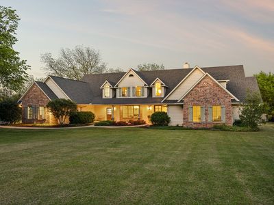 111 Stonecrest Rd