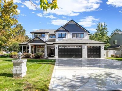 650 N Clearpoint Way