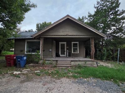 104 Short St
