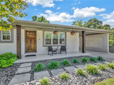 708 Evelyn Dr