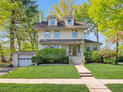 82 Oakland Rd