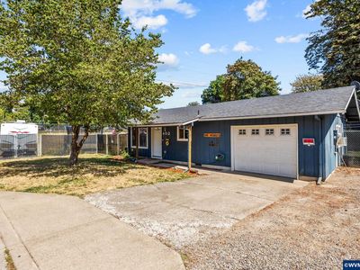 Property at 402 SW Ivy Rd, Estacada, OR
