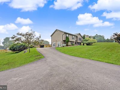 2527 Highland Cir