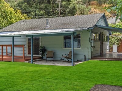 526 Lockhart Gulch Rd