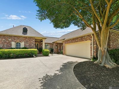 4116 Lake Ct