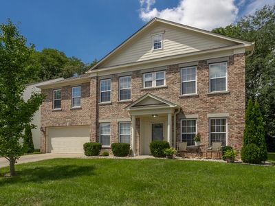 5854 Skyward Ln