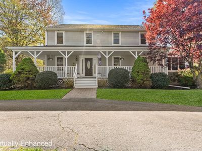 6 Lena Cir