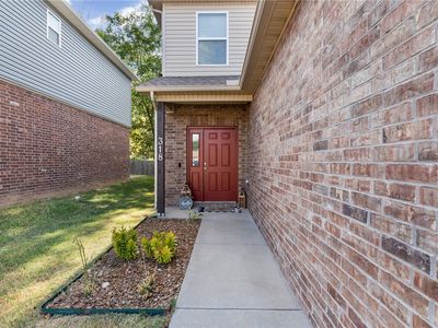 318 Mayflower St