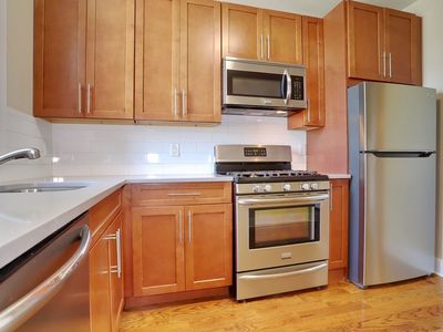 824 Washington St APT 2