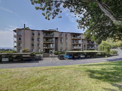 5585 E Evergreen Blvd APT 5203