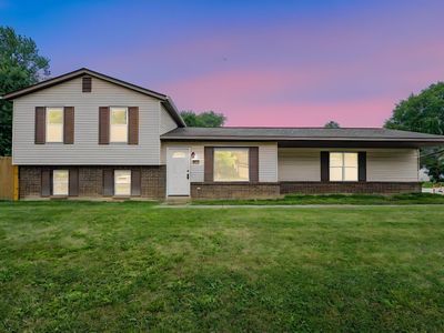 4909 Dunlap Rd