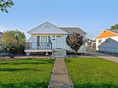 1303 E Princeton Ave