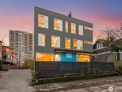 809 NE 48th Street