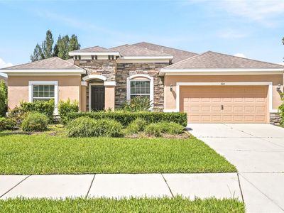 924 BUTTERCUP GLEN