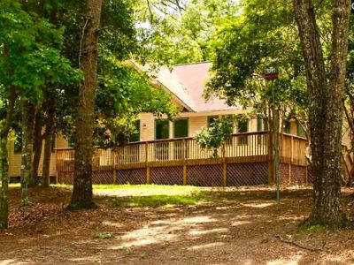 111 Lakeview Rd