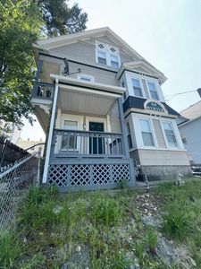 88 Myrtle Ave