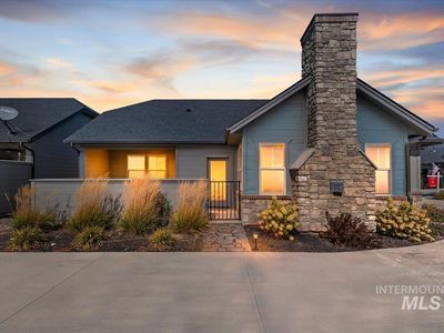4241 E Bellina Ln