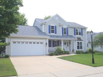 W204N17354 Jackson DRIVE