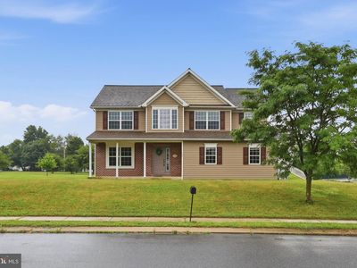 125 Woodmeadow Dr