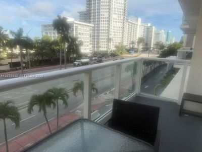5601 Collins Ave APT 415