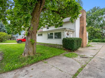 Property at 1466 Sunshine St, Oregon, OH