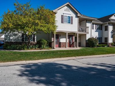 596 Pewaukee ROAD #C