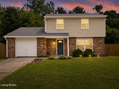 3905 Riveroaks Cir
