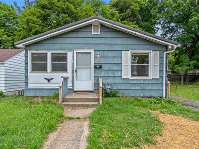 176 Ruth Ave