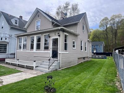 5 Vernon St