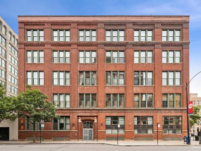 331 S Peoria St APT 105