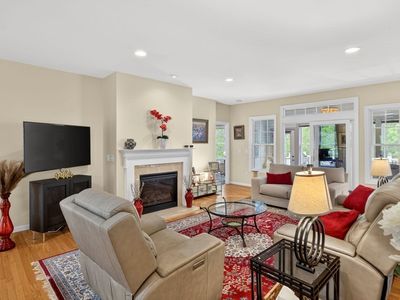 28 Cottage Cv