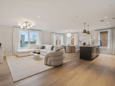 J Plan, The Residences at The Adelphi Hotel