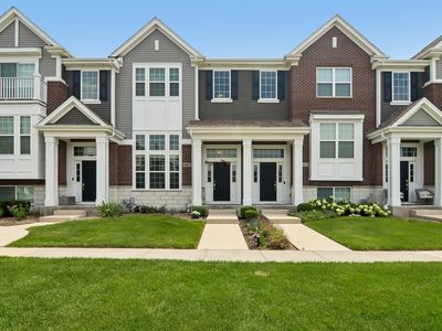 Property at 4425 Monroe Ct, Naperville, IL