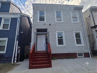 127 W Parmenter Street