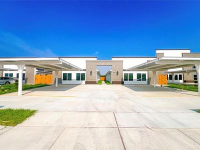 3506 S Dominique Dr