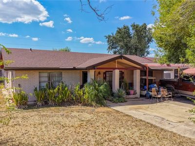 4337 W Lopez Dr