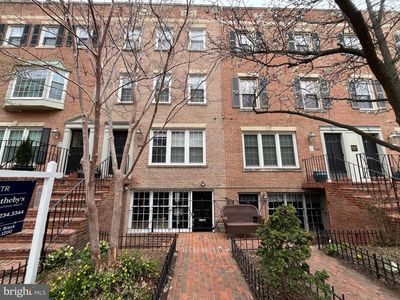 1755 Q St NW APT A