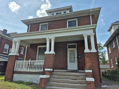 2057 Cleveland Blvd
