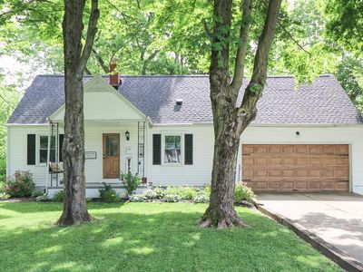 914 Mayflower Dr