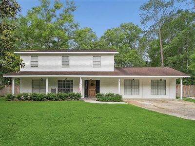 8 Patricia Dr