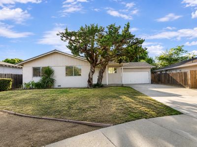 1210 Gloria Dr