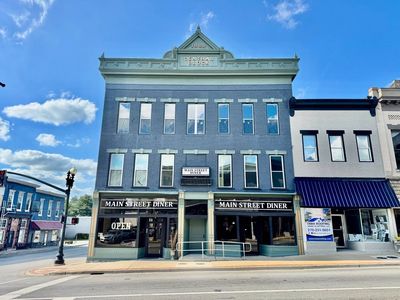 Property at 157 W Main St, Lebanon, KY