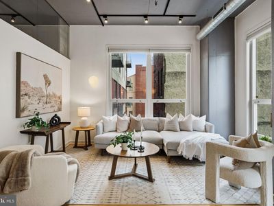 113 N Bread St APT 3A3