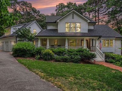 300 Cross Lake Dr