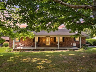 1300 Hurst School Rd